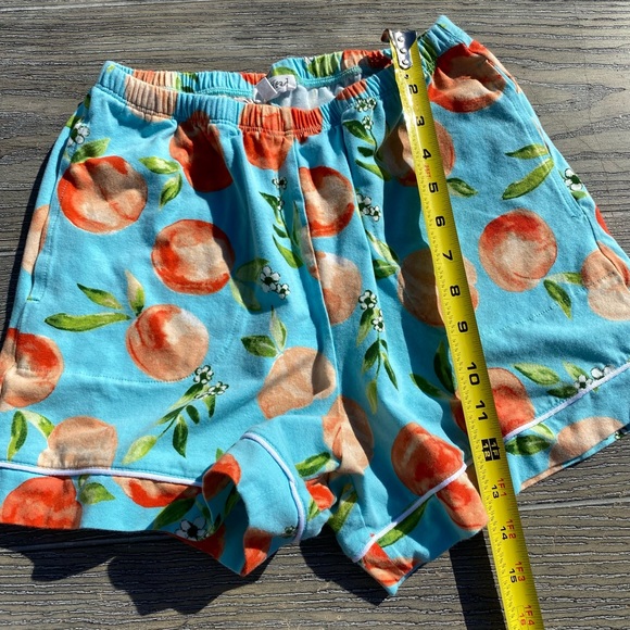 Fun and flirty Women's BedHead Shorty Notch Collar Pajamas XS - Picture 8 of 13